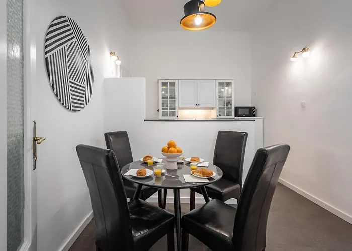 Stollar Apartment, Danube View