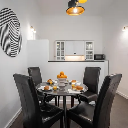 Stollar Apartment, Danube View