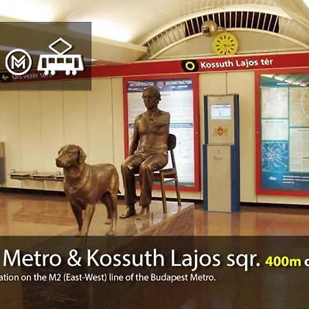 Stollar Apartment, Danube View 아파트